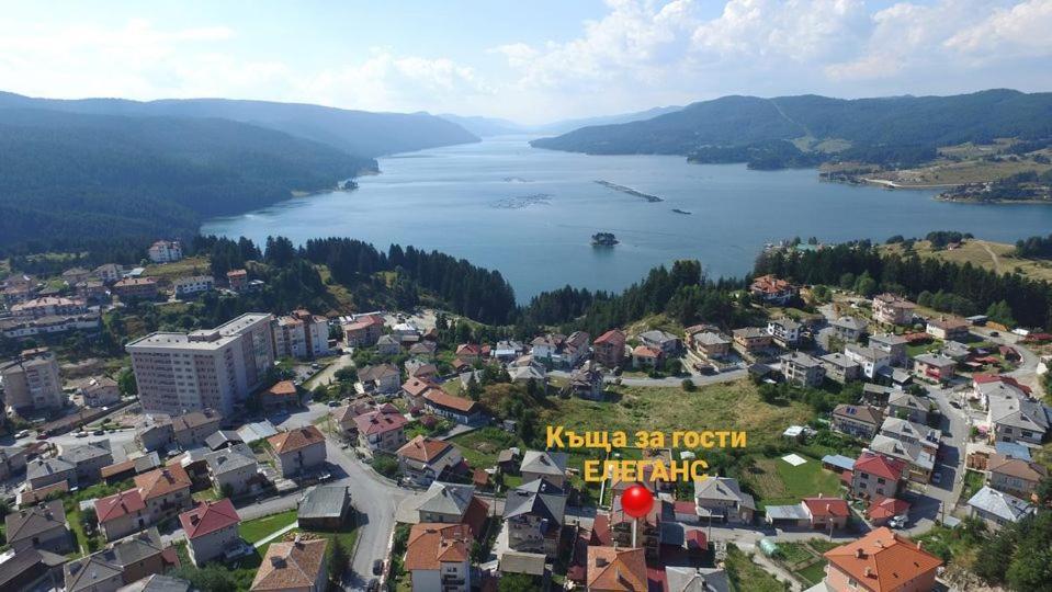 Елеганс Къща За Гости Dospat Buitenkant foto
